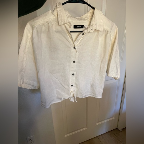 BDG Jena Tiefront Blouse - Picture 2 of 2